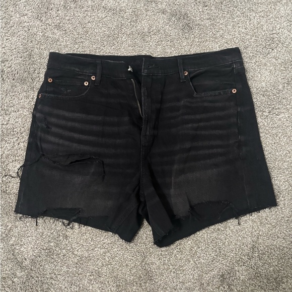 American Eagle Distressed Shorts - Picture 1 of 4